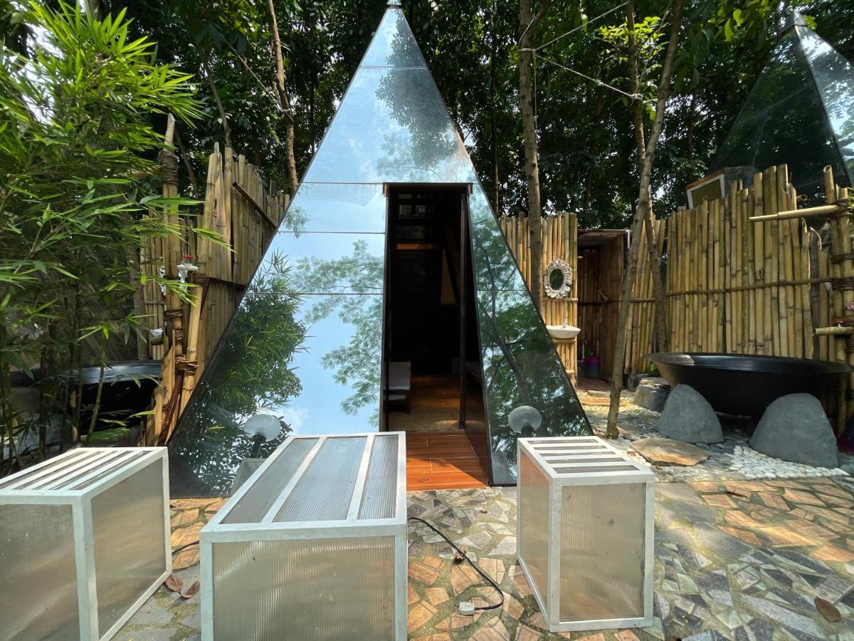 Floating Sanctuary Resort Powered By Cocotel Bulacan Esterno foto